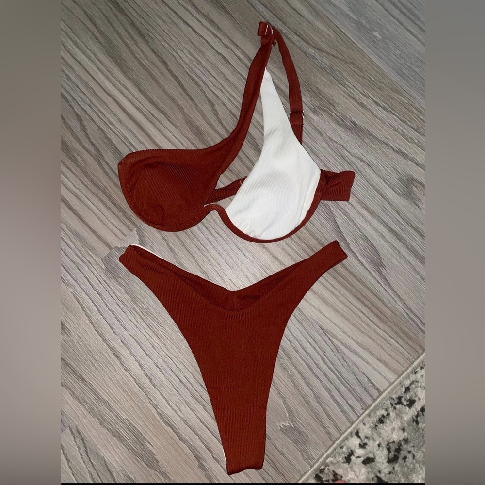 Bikini